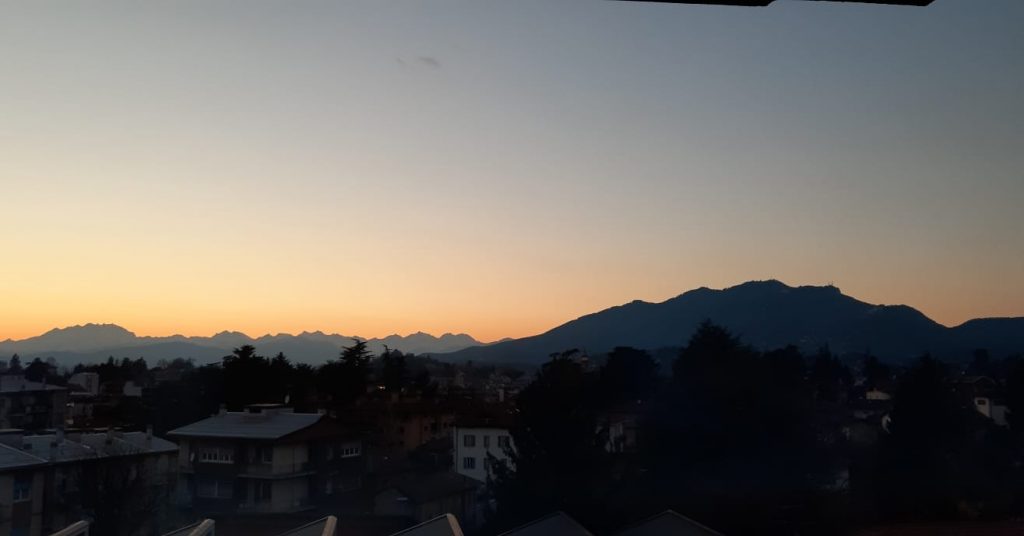 “La SIUD guarda lontano” Monte Rosa e Sacro Monte visti da Varese